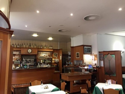 照片: La Piazza